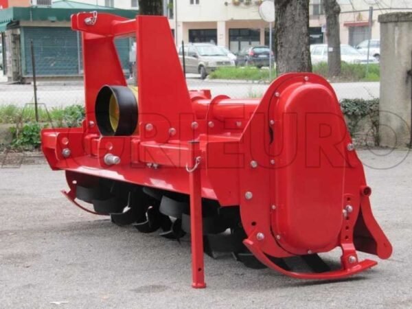 Fraise pour tracteur série médium AgriEuro UR 204